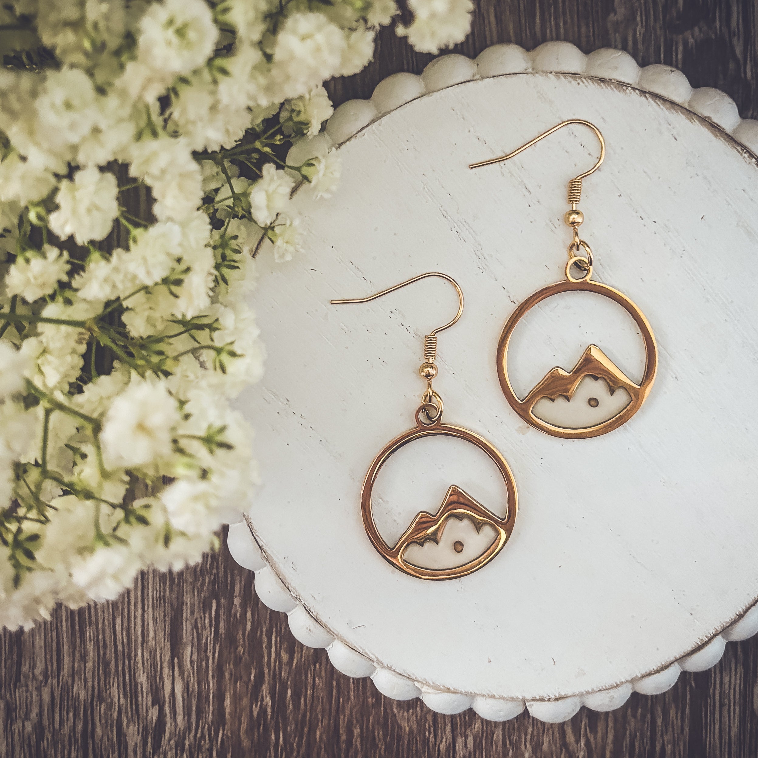 Beautiful Gold or Silver Mountain and Mustard Seed Faith Earrings