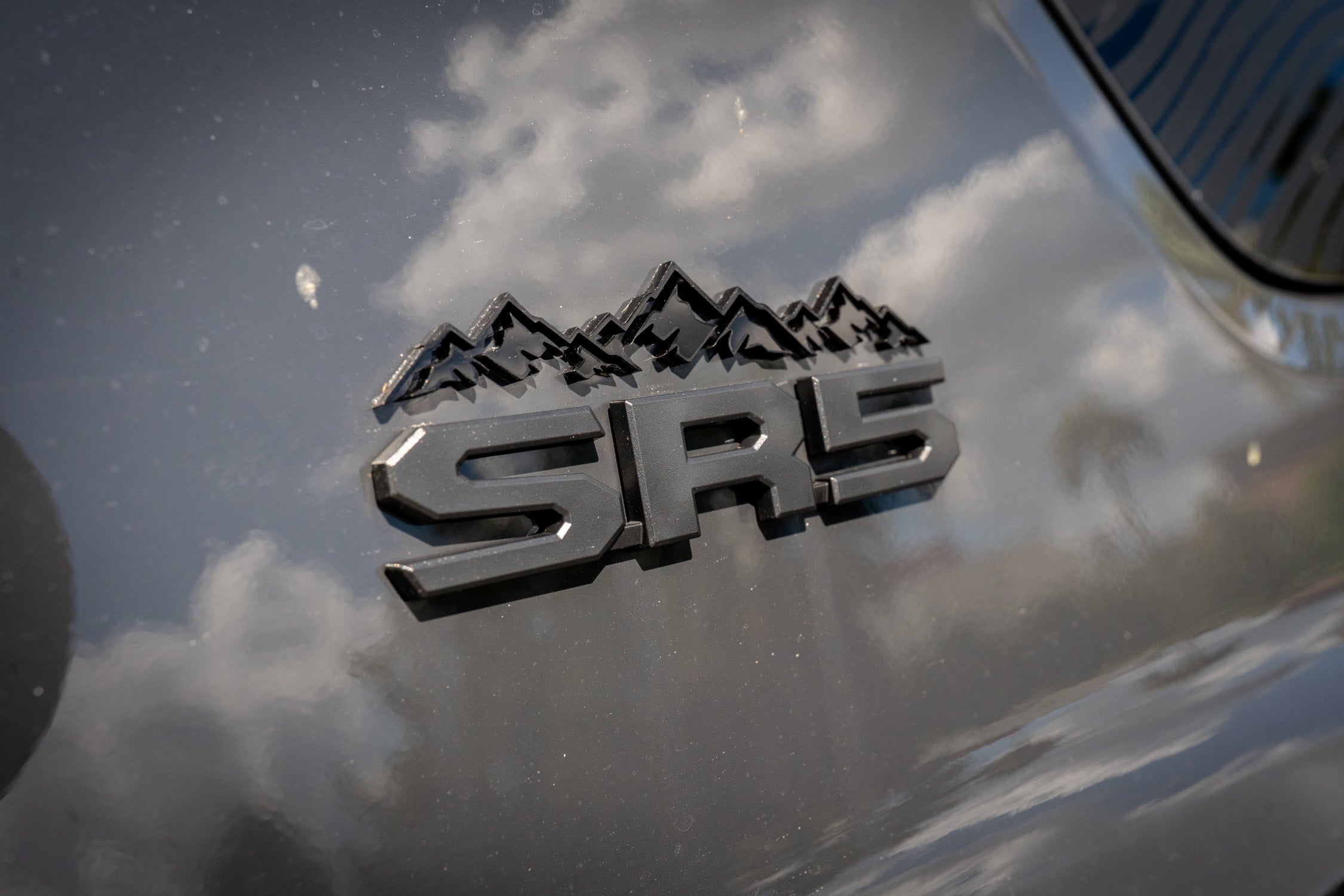 Acrylic C Pillar Mountain Range Emblem - 2024+ Tacoma / 2025+ 4Runner